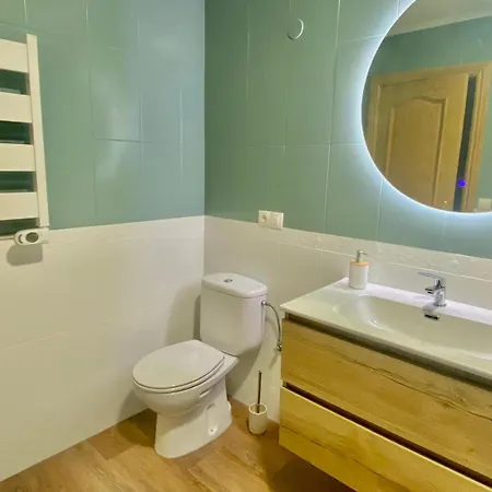 Comodo A Un Paso Del Centro De La Charra 8 Apart-37-278 *