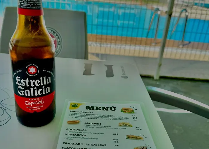 Comodo A Un Paso Del Centro De La Charra 8 Apart-37-278 Lejlighed *